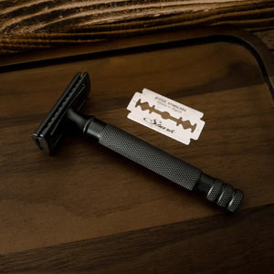 THE FRENCH GOAT SAFETY RAZOR