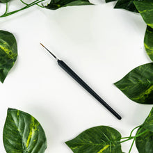 Load image into Gallery viewer, NOVOQUEEN PROFESSIONAL APPLICATION BRUSH FOR LASH ENHANCEMENT LOTION